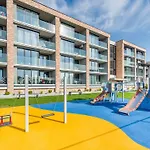 Apartament Flowers Z Parkingiem Perlowa Przystan - Holiday City